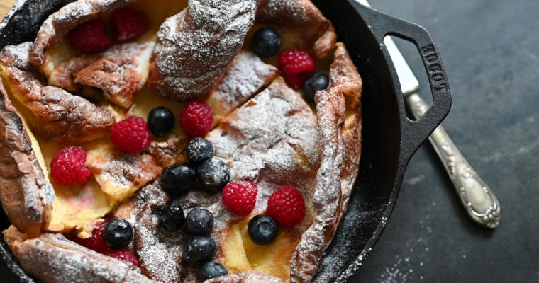 “Dutch Baby”: Oven Baked Pancake (VIDEO)