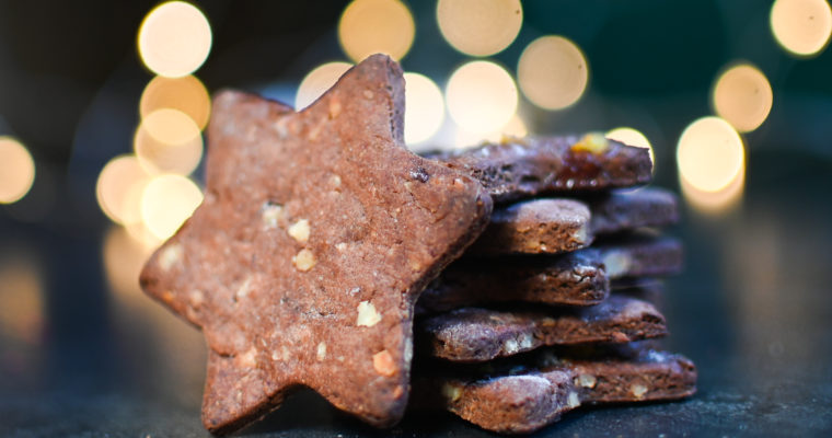 Vegan Gingerbread Cookies ♥ Sugar-free, Honey-Free & Oil-Free